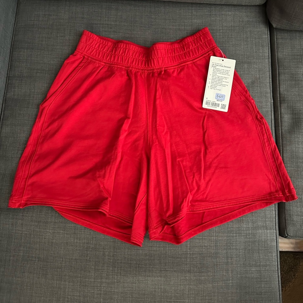 Lululemon LA High Rise Relaxed Short